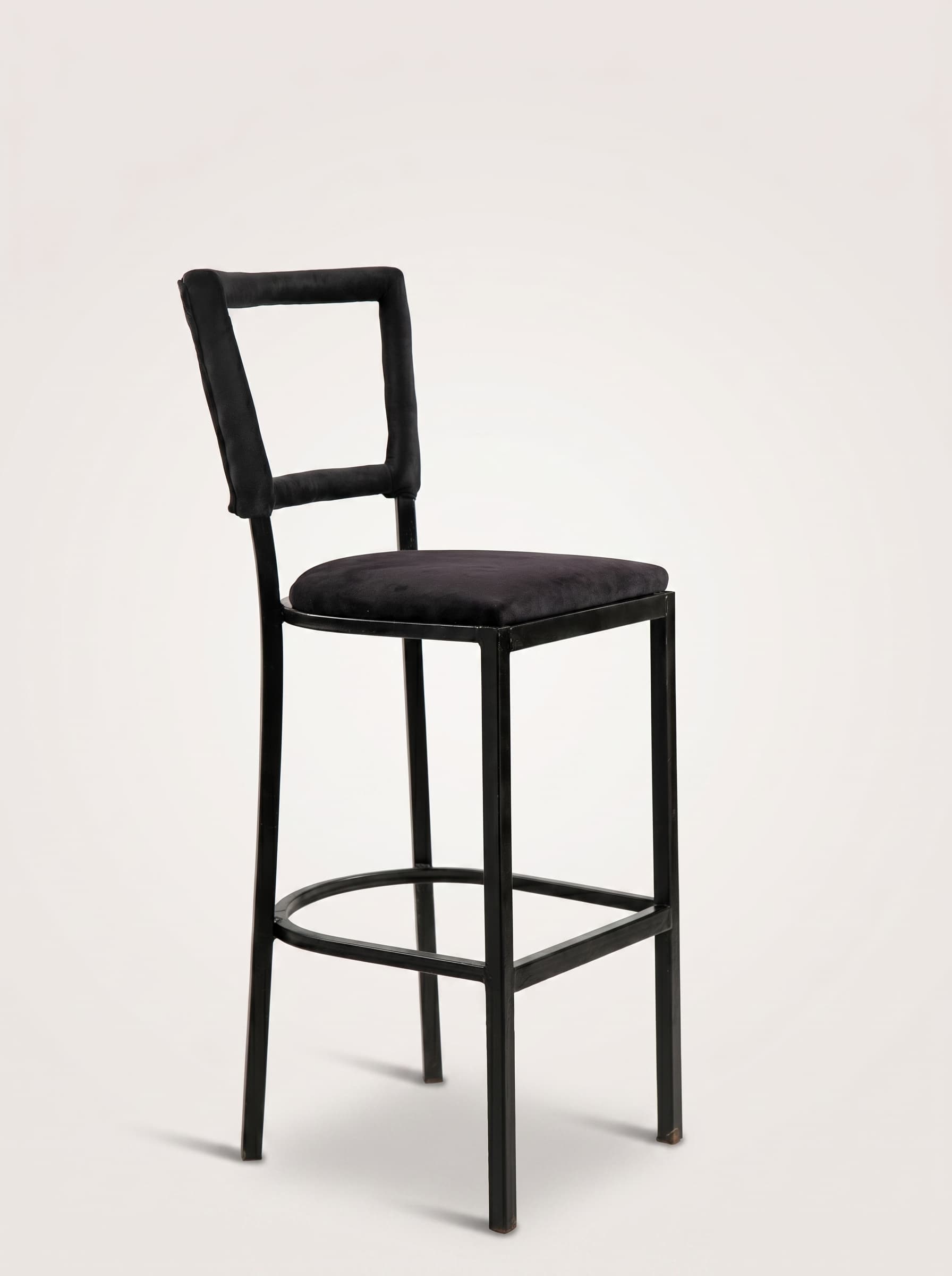 Black Metal Bar Stool
