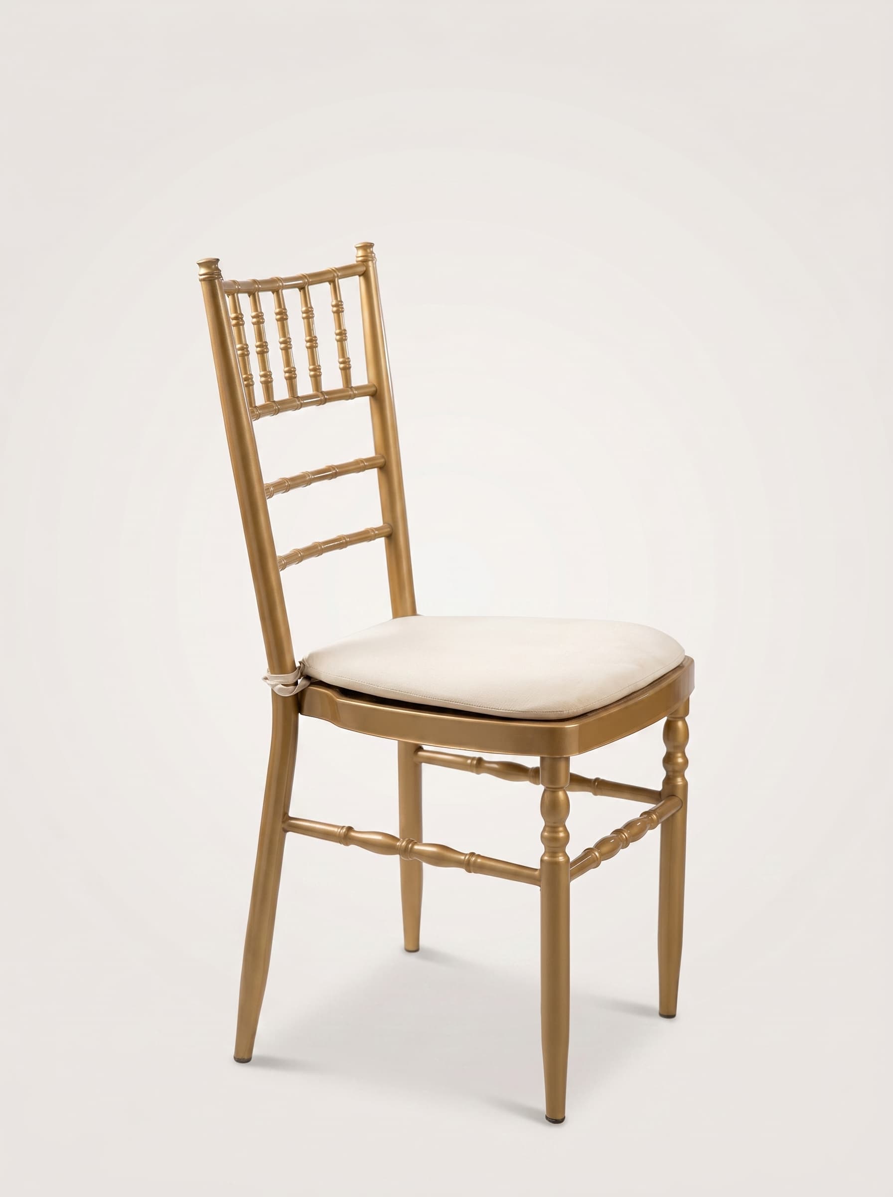 Gold Chiavari Chair — Ivory Cushion