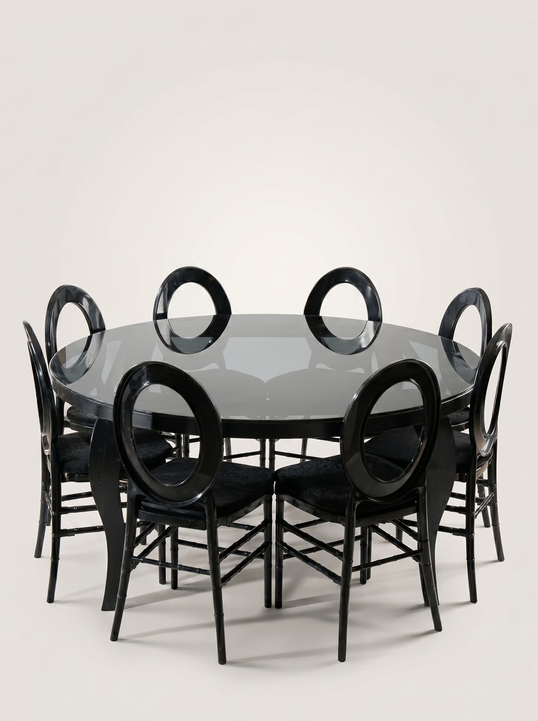 Black Ring-Back Round Glass Set