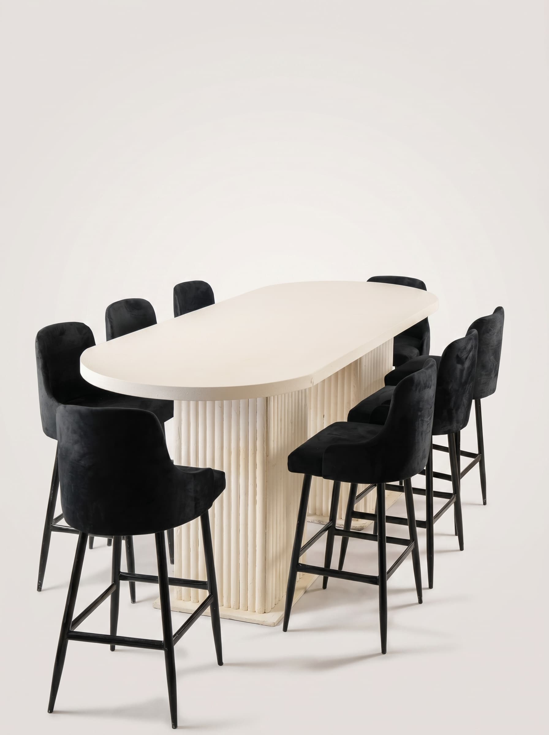 Black Velvet Oval Banquet Set