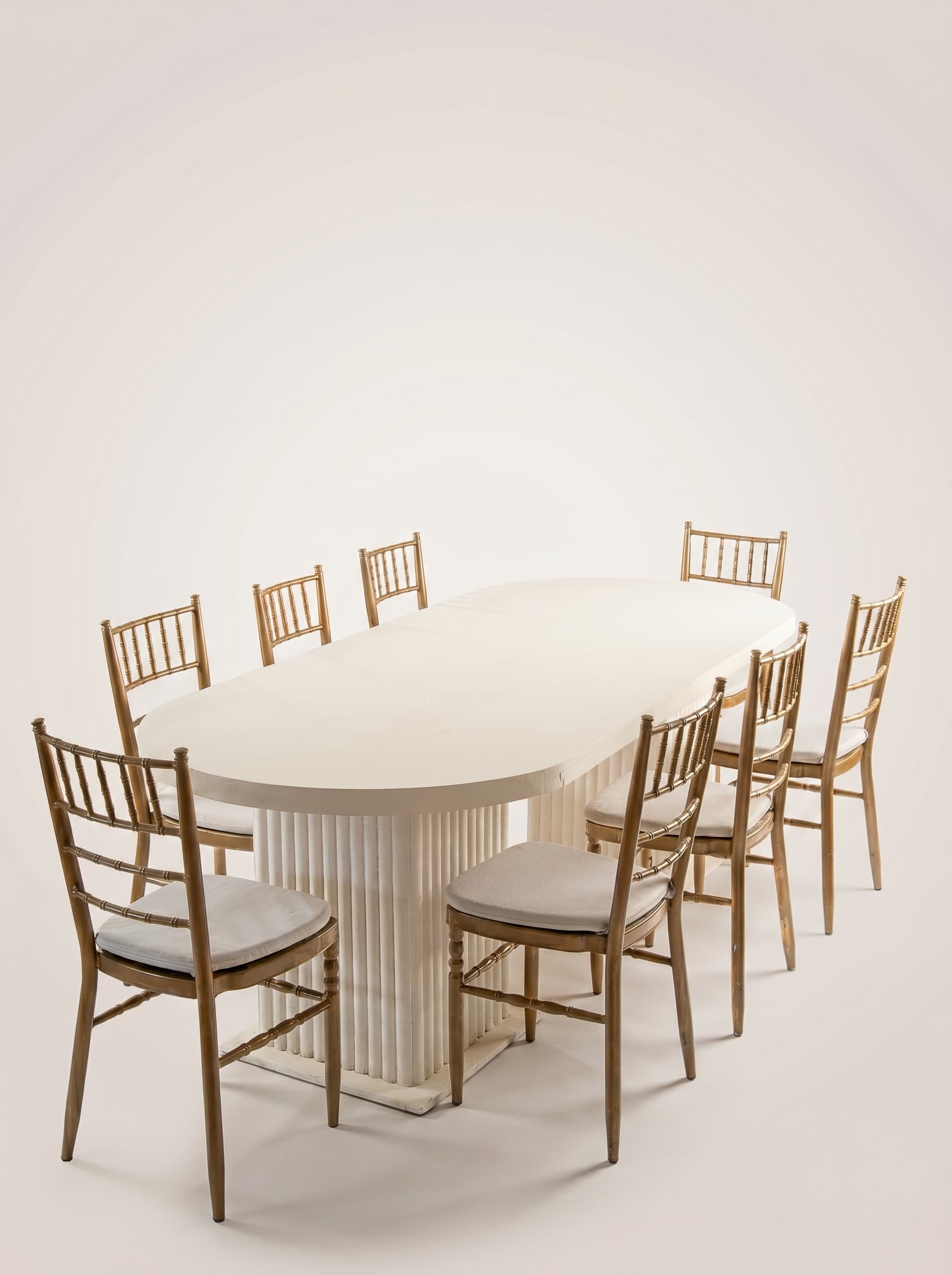 Gold Chiavari Oval Dining Set